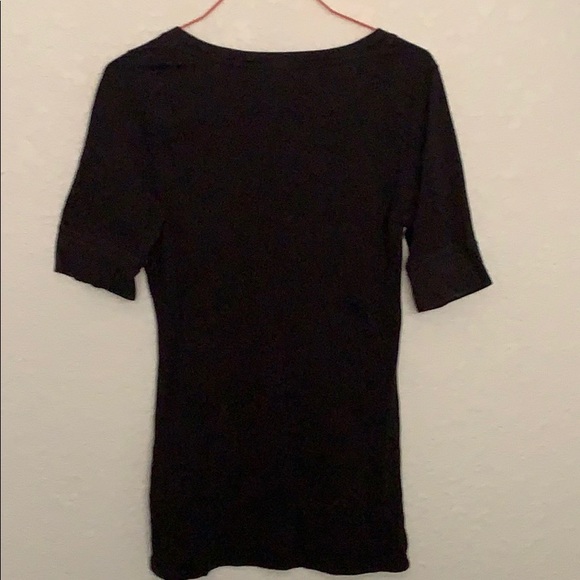 Fitted V-neck T - Picture 3 of 3
